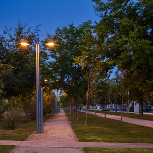 Modelo de sostenibilidad en un parque emblemático. Alumbrado pionero con emisión ultrabaja de luz azul (0,31 %).